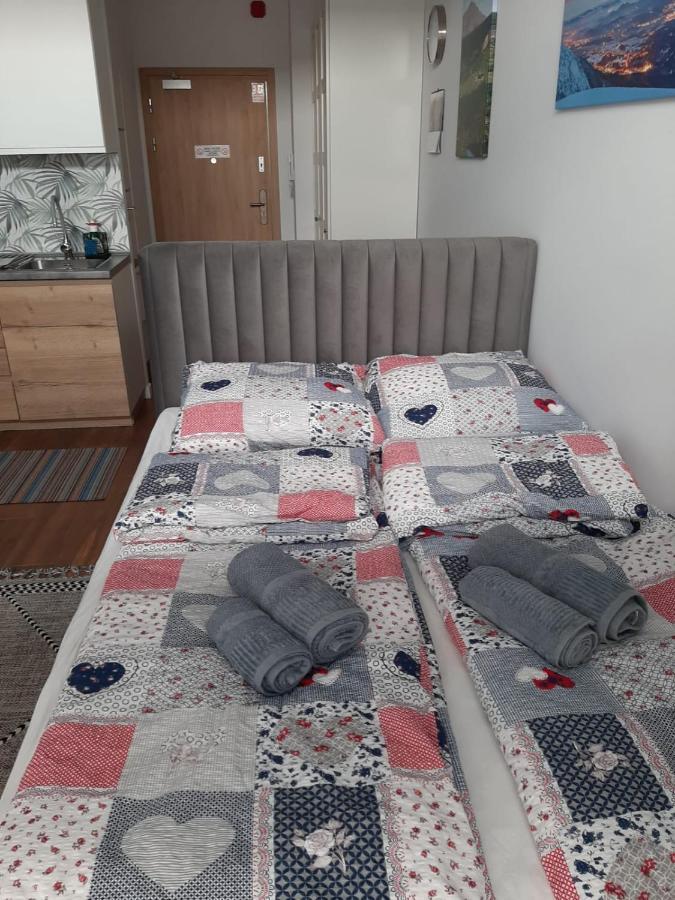 Apartament Aparta Lotnisko Wrocław Zewnętrze zdjęcie