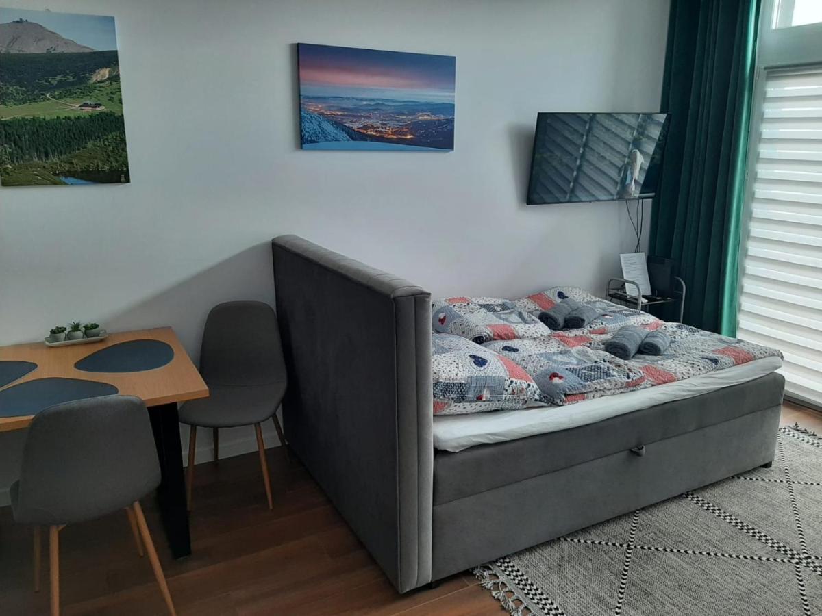 Apartament Aparta Lotnisko Wrocław Zewnętrze zdjęcie